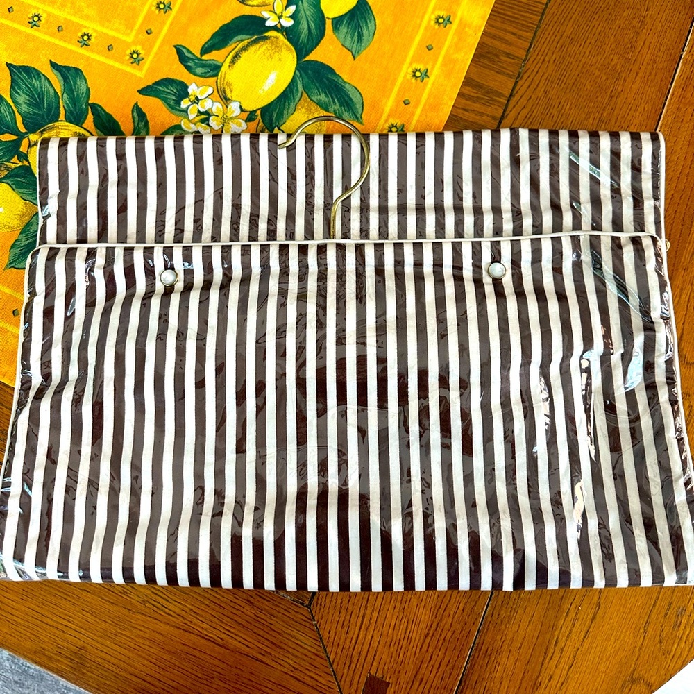 Vintage Large HENRY BENDEL Travel Striped Jewelry Cosmetic Organizer Bag NWT